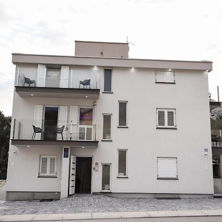 Villa San Antonio Baska  Bagian luar foto