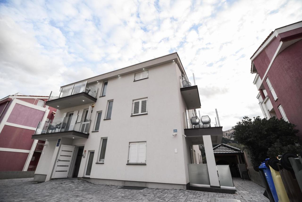 Villa San Antonio Baska  Bagian luar foto
